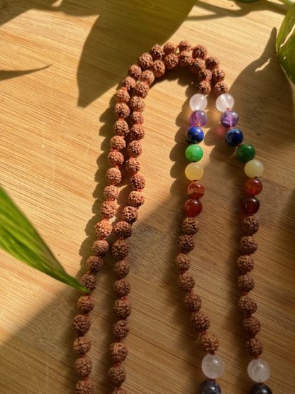 Japamala Rudraksha 7 Chakras - Imagen 3